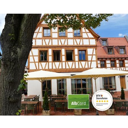 4 Apartments Im Hof By Gasthof Linde アルプシュタット エクステリア 写真