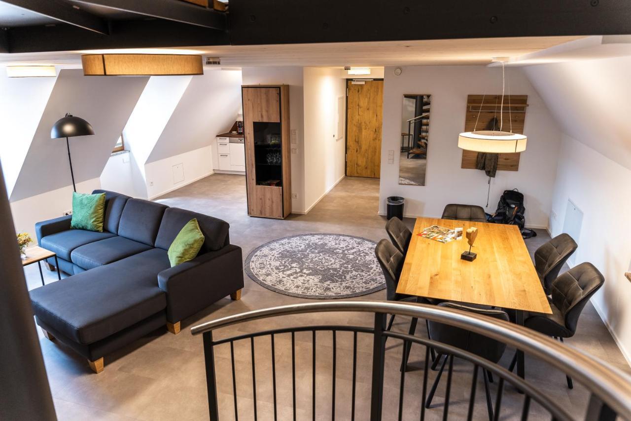 4 Apartments Im Hof By Gasthof Linde アルプシュタット エクステリア 写真